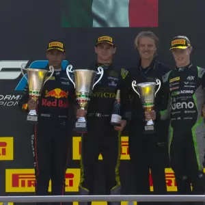 Joshua Duerksen logra el podio en la carrera sprint de Monza