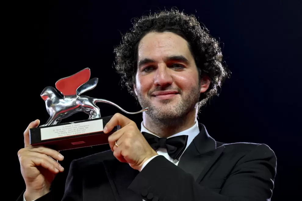 Benny Safdie, ganador del premio a la Mejor Direcci�n por The Smashing Machine.