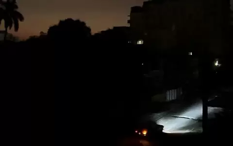Apag�n el�ctrico en Cuba.