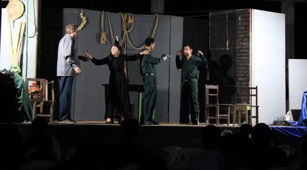 Puesta en escena de "Joayhu ha Traición Guerra aja".