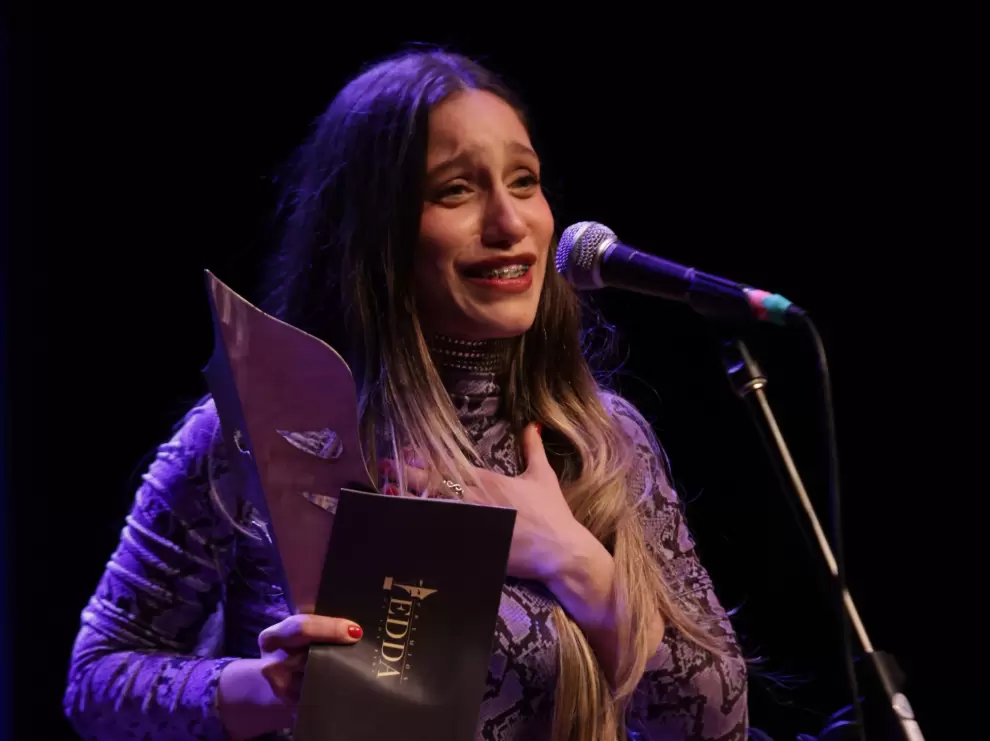 Mafe Mieres, ganadora del premio a Mejor Dirección por la obra "Finca la Fe". (foto: Rodrigo Ocampos)