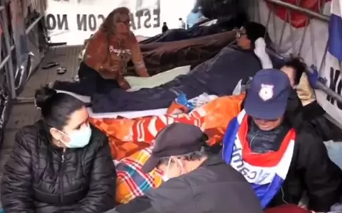 Funcionarios penitenciarios en huelga.