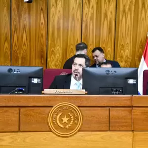 Cartismo y sus aliados anulan la ley que buscaba abrir datos p�blicos
