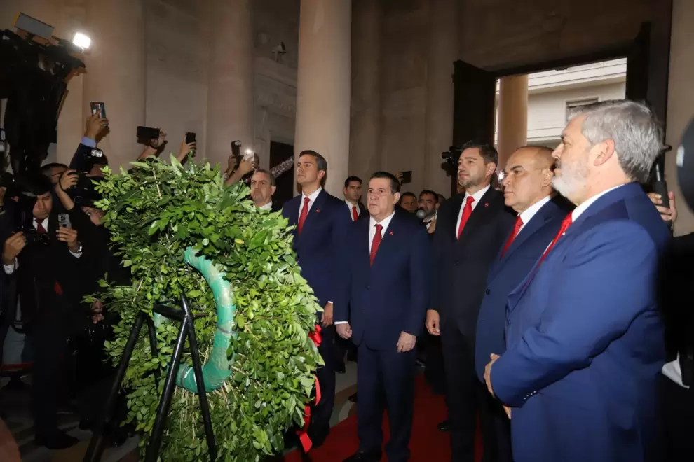Aniversario de la ANR en el Pante�n de los H�roes.
