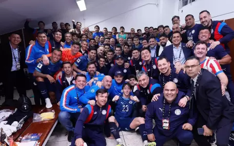 Millonario premio para los jugadores de la Albirroja por conseguir la clasificaci�n