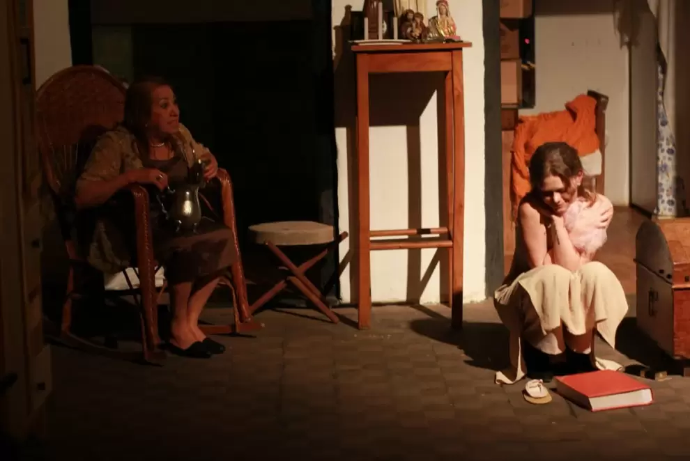 "Vivir al l�mite", bajo la direcci�n de Ana Carolina Jara.