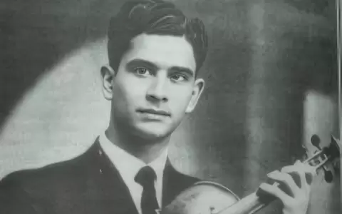 Carlos Lara Bareiro.