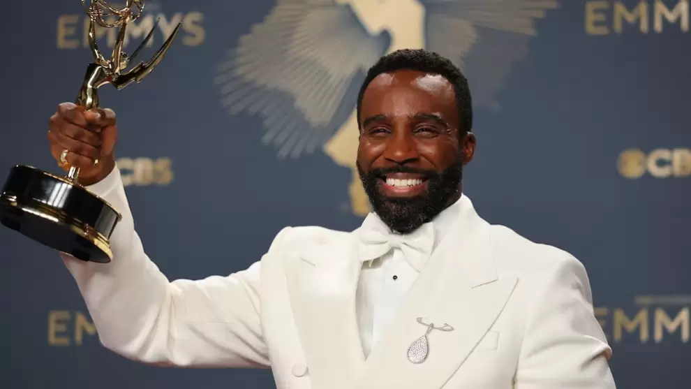 Tramell Tillman ganó el Emmy a Mejor Actor de Reparto en Serie Dramática por "Severance" (Foto: Reuters/Daniel Cole)