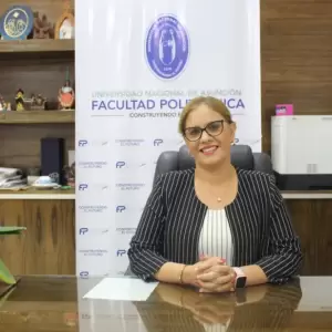 Decana Leiva Le�n percibi� m�s que el presidente Pe�a en solo tres meses