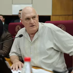 Senador sortea parte de su salario entre ciudadanos y anunció cómo participar