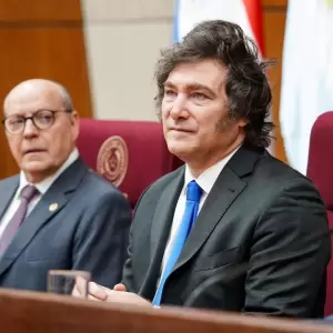 Milei presenta a Paraguay como ejemplo económico frente a la crisis argentina
