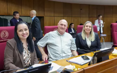 Yolanda Paredes se sinti� aliviada con el juramento de Walter Janusz Ricardo Kobilanski y de Gladys Luc�a Mendoza de Esparza.