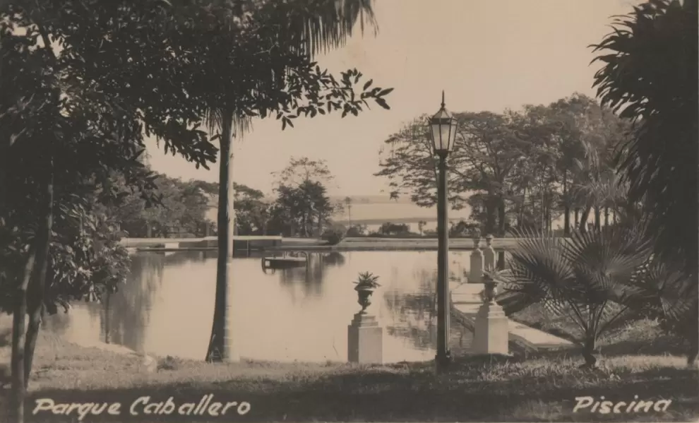 Parque Caballero. Colecci�n Milda Rivarola.