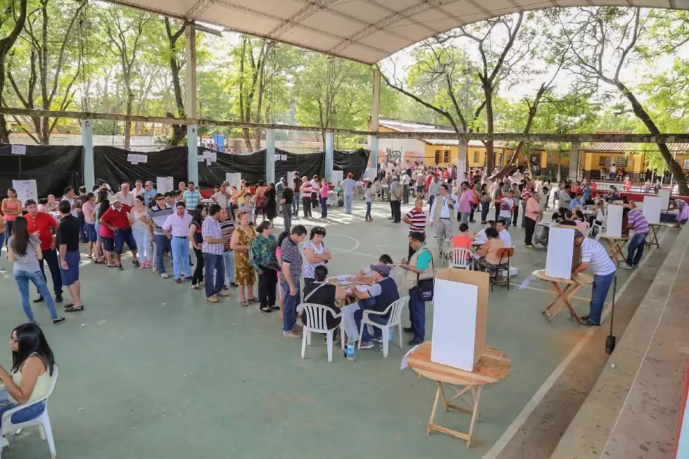 Elecciones internas simultáneas con miras a las municipales.