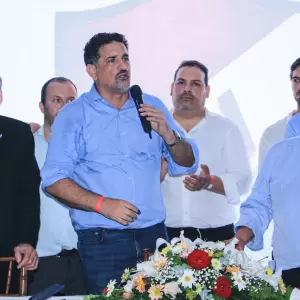 Inter�s de Cerro Porte�o en Pedro Sarabia enoja a la c�pula de Nacional