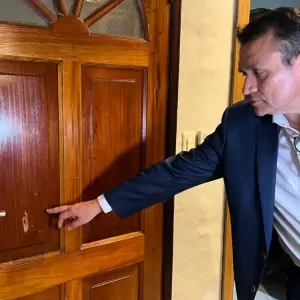 Atentado contra periodista: vinculan el ataque con investigación sobre la mafia de pagarés