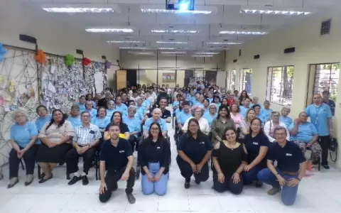 Lanzamiento de "Melod�a de vida".
