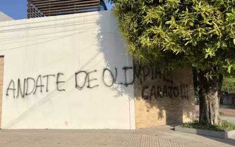 Gremio de futbolistas presenta denuncia tras pintatas contra jugadores de Olimpia