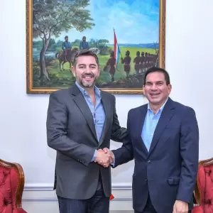 Baruja no descarta candidatura y respalda a Alliana para la Presidencia