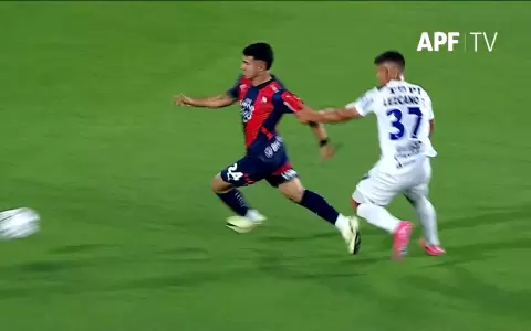 El veredicto sobre la expulsi�n de Tom�s Lezcano en el Cerro Porte�o vs. Sportivo Ameliano