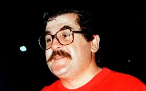 Santiago Leguizam�n.