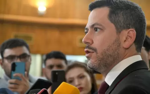 Ra�l Latorre, presidente de Diputados.