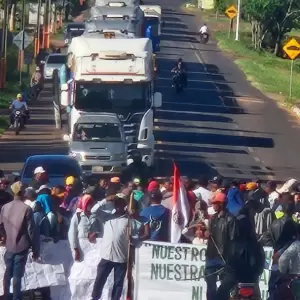 Indígenas bloquean rutas y generan caos en distintos puntos del país