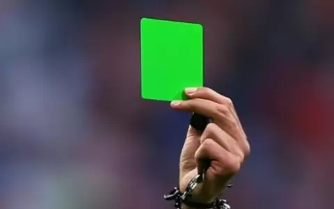 Se implementar� en el Mundial Sub-20 y pretende reemplazar al VAR: �qu� es la tarjeta verde?