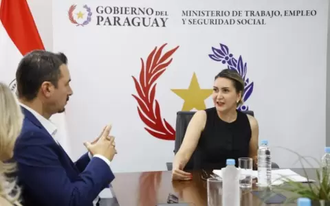 La ministra M�nica Recalde.