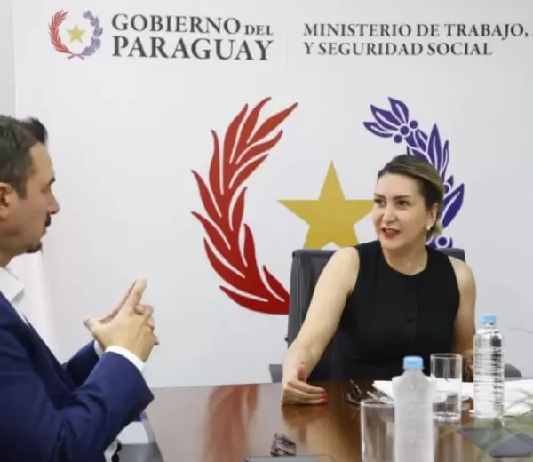 Ministra de Trabajo, M�nica Recalde.