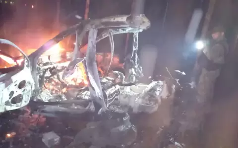 Impactante tiroteo durante intento de asalto a camiones de valores en Alto Paran�