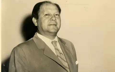 Jos� Asunci�n Flores.