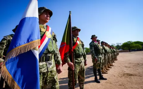 Conmemoraci�n del 93� Aniversario de la victoria de la Batalla de Boquer�n y D�a del Soldado paraguayo.