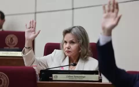 Lilian Samaniego.