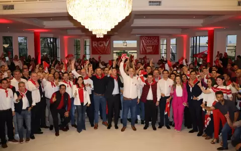 Respaldo de Honor Colorado a la precandidatura de Roberto Gonz�lez Vaesken en CDE.