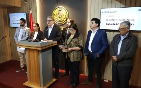 Senadores y diputados de la oposici�n.