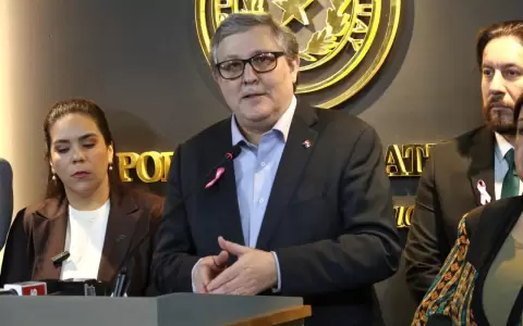 Rafael Filizzola, senador.