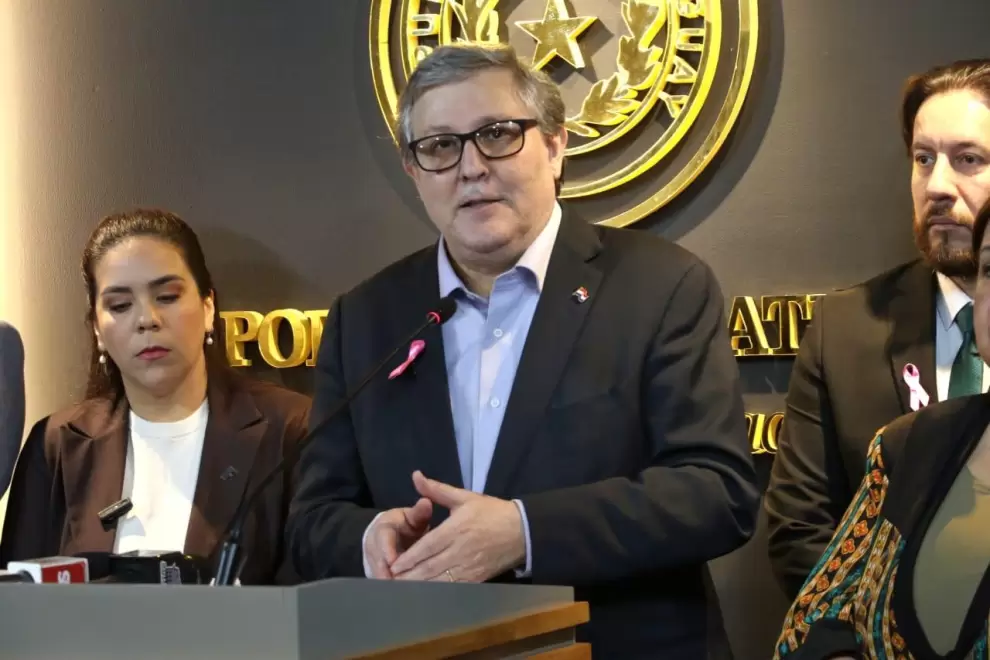 Rafael Filizzola, senador.