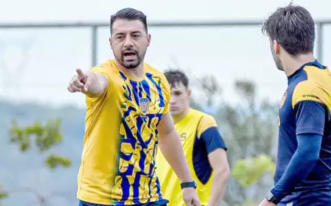 Fin del segundo ciclo de Julio C�sar C�ceres en Sportivo Luque�o