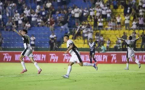 Olimpia se saca las ganas ante Sportivo Ameliano con una remontada sobre el final