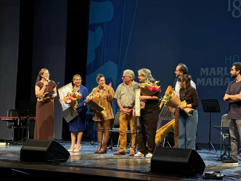 Homenaje a Marlene Sosa Lugo y a Ana Scappini Ricciardi.