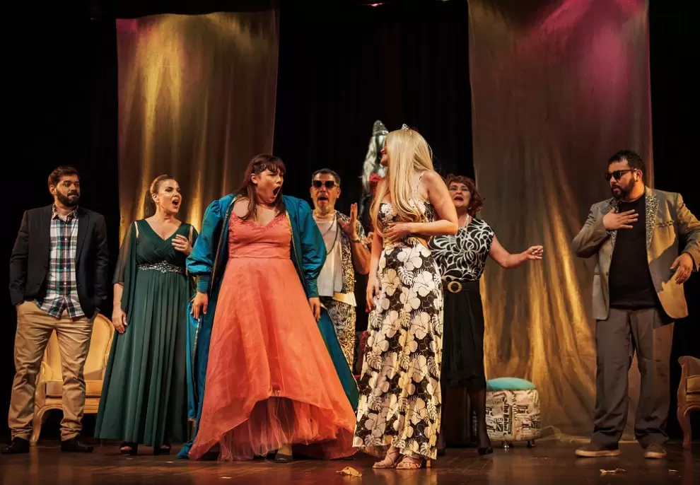 Puesta en escena de la obra "Domesticadas. El origen", dirigida por Nelson de Santaní. (foto: Dani González)