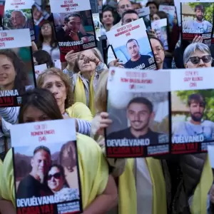 Marchas opuestas en Buenos Aires por Gaza y los rehenes de Hamás