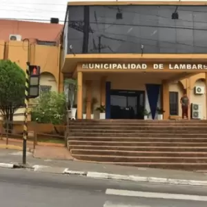 Lambar�: Intendente Guido Gonz�lez y esposa de Orlando Ar�valo, lideran en gastos de sus campa�as proselitistas
