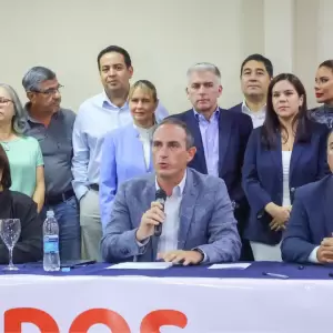 �Separados o Unidos por Asunci�n?