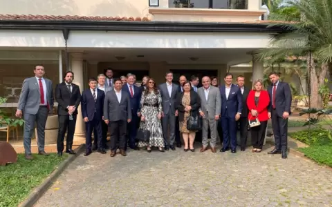 Legisladores el a�o pasado reunidos con Santiago Pe�a.