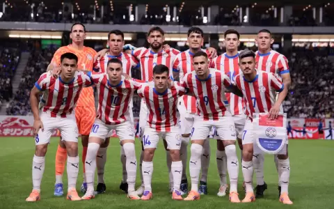 Paraguay jug� un gran partido, pero Jap�n se lo empat� sobre el final
