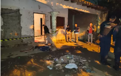 El cuerpo fue hallado en el interior de una vivienda abandonada en el barrio San Francisco.