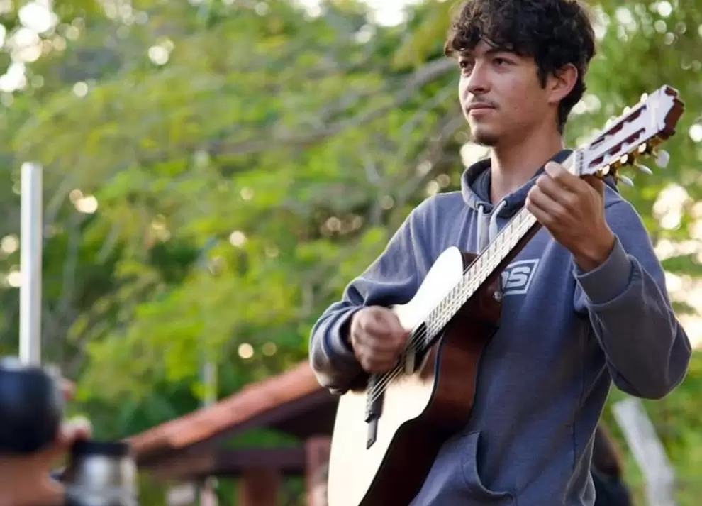 Primer Festival Nacional de Guitarras Mangoré para el Mundo.