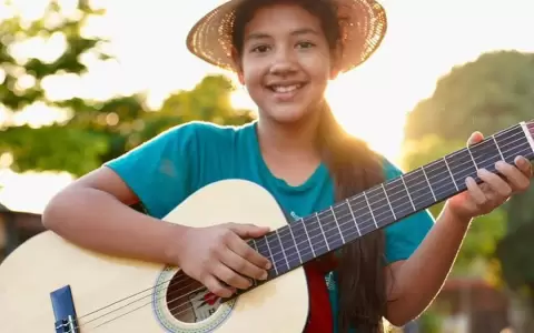 Primer Festival Nacional de Guitarras Mangor� para el Mundo.